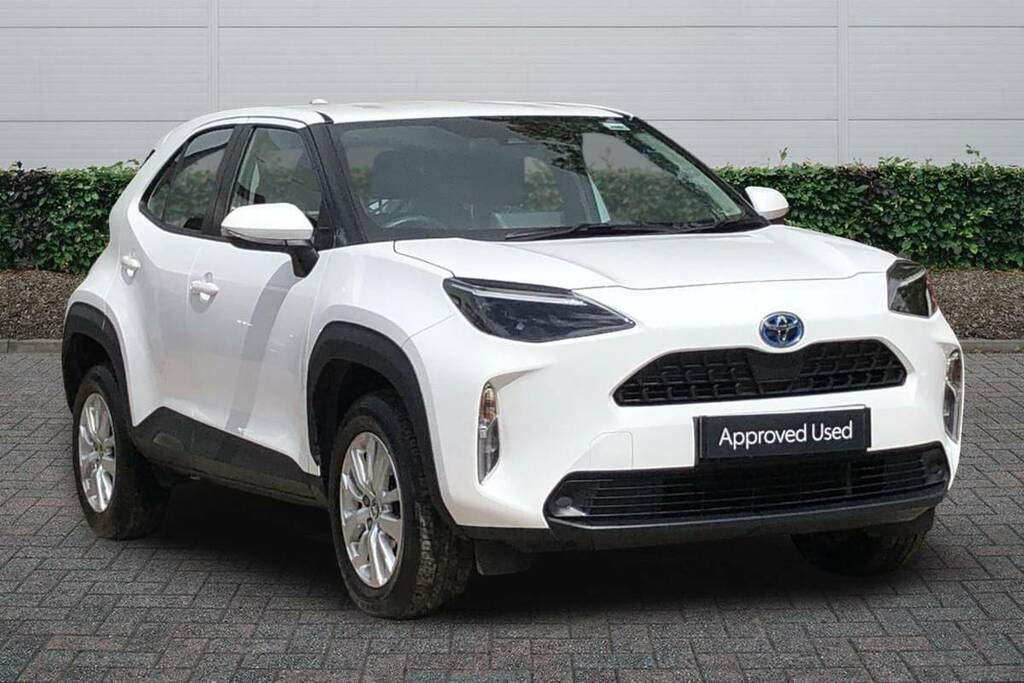 Toyota Yaris Cross 1.5 Hybrid Icon Cvt White
