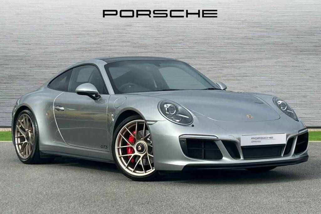 Porsche 911 Gts Pdk Silver
