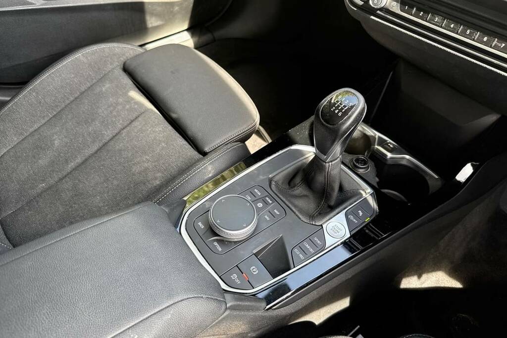 BMW 1 Series 118I Sport LG69SYE Blue #6