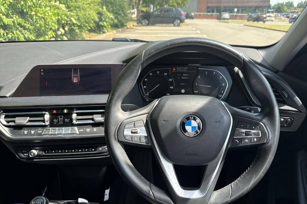 BMW 1 Series 118I Sport LG69SYE Blue #5