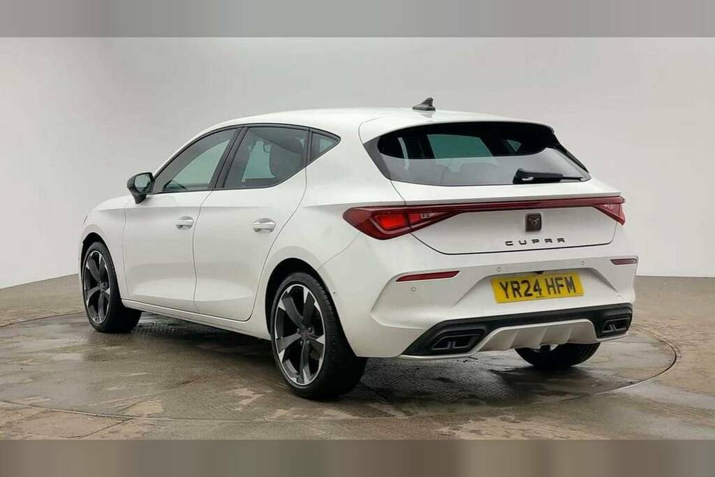 Cupra Leon 1.5 Tsi V1 YR24HFM White #3