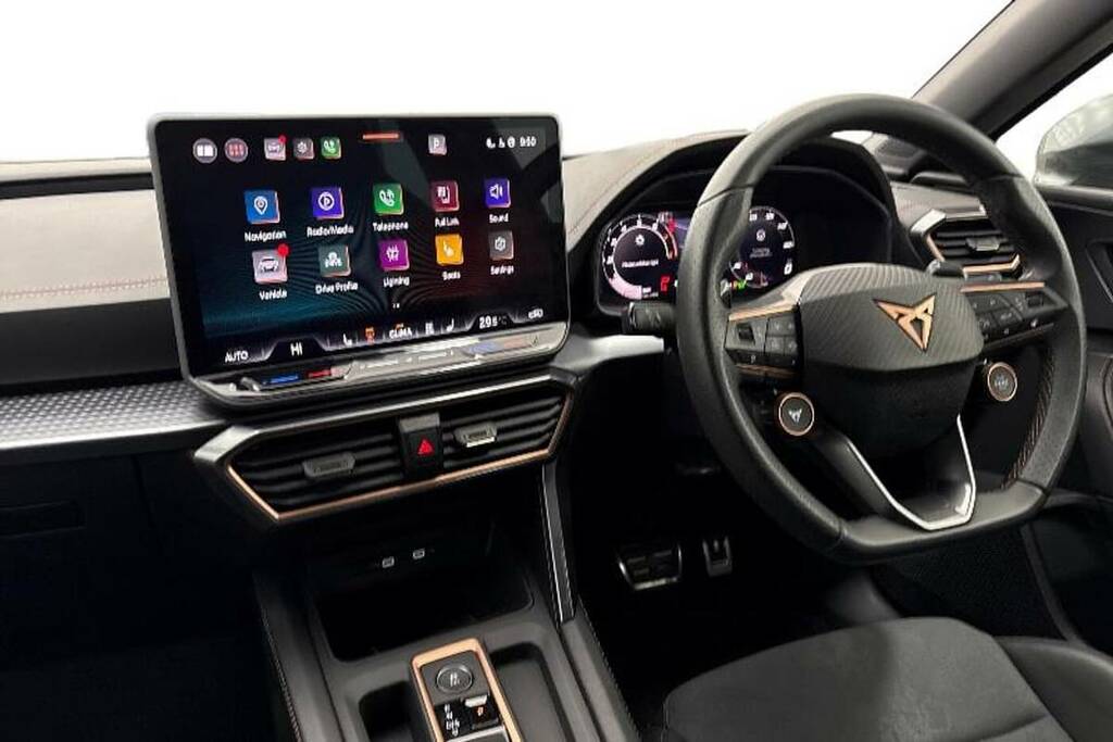 Cupra Leon 1.5 Etsi 150 V2 Dsg KS25MXN Black #2