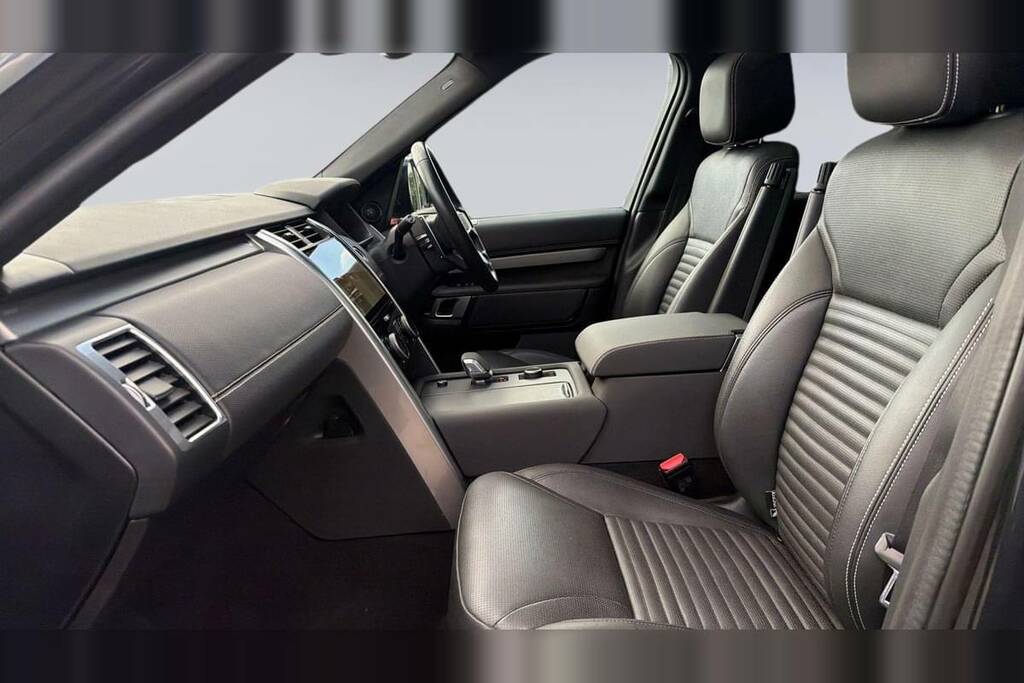 Land Rover Discovery 3.0 D300 R-dynamic Se VX72WVR Grey #3