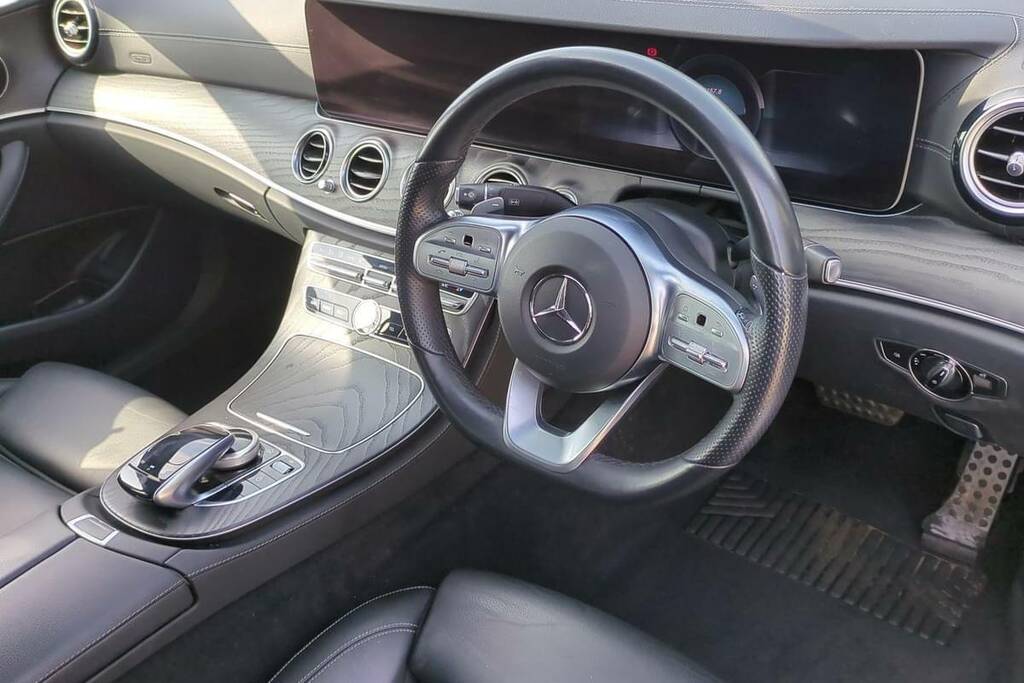 Mercedes-Benz E Class E220d Amg Line Edition 9G-tronic R069DXA Black #4