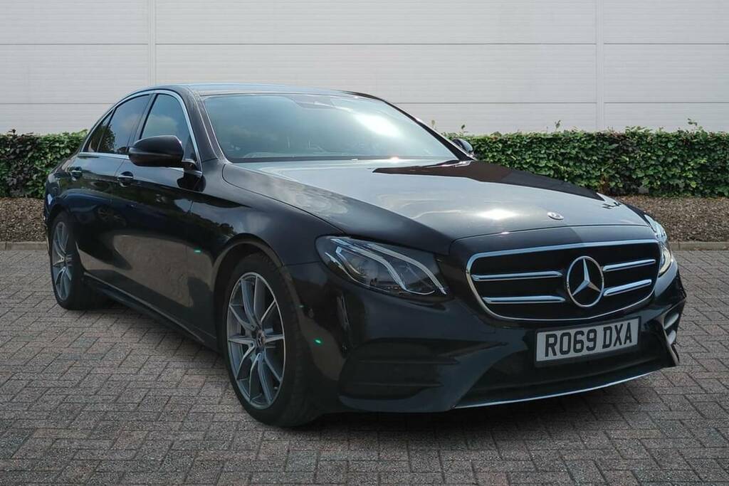 Mercedes-Benz E Class E220d Amg Line Edition 9G-tronic Black