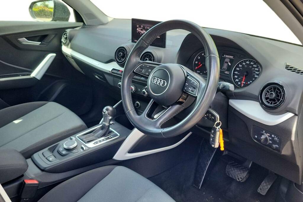 Audi Q2 1.4 Tfsi Se S Tronic  Grey #4