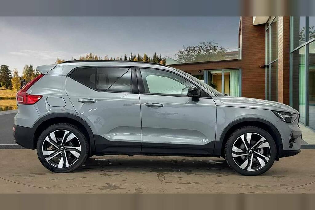 Volvo XC40 2.0 B3p Ultra Dark WF25EZK Grey #2