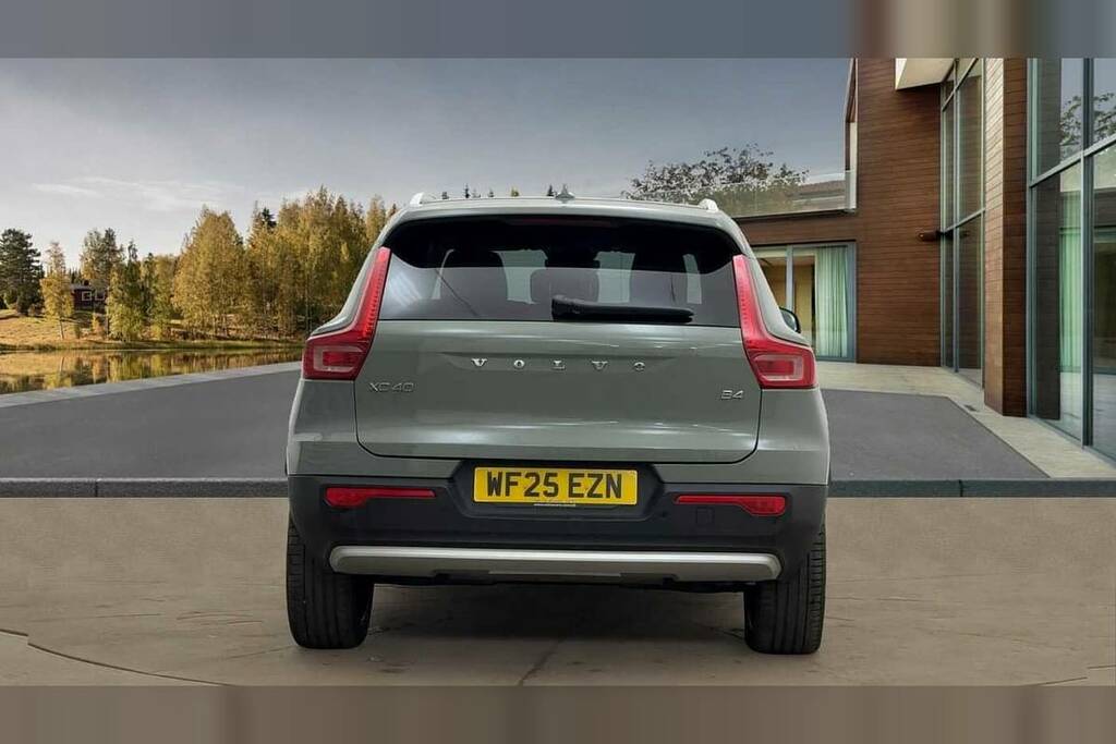 Volvo XC40 2.0 B4p Ultra Dark WF25EZN Green #4