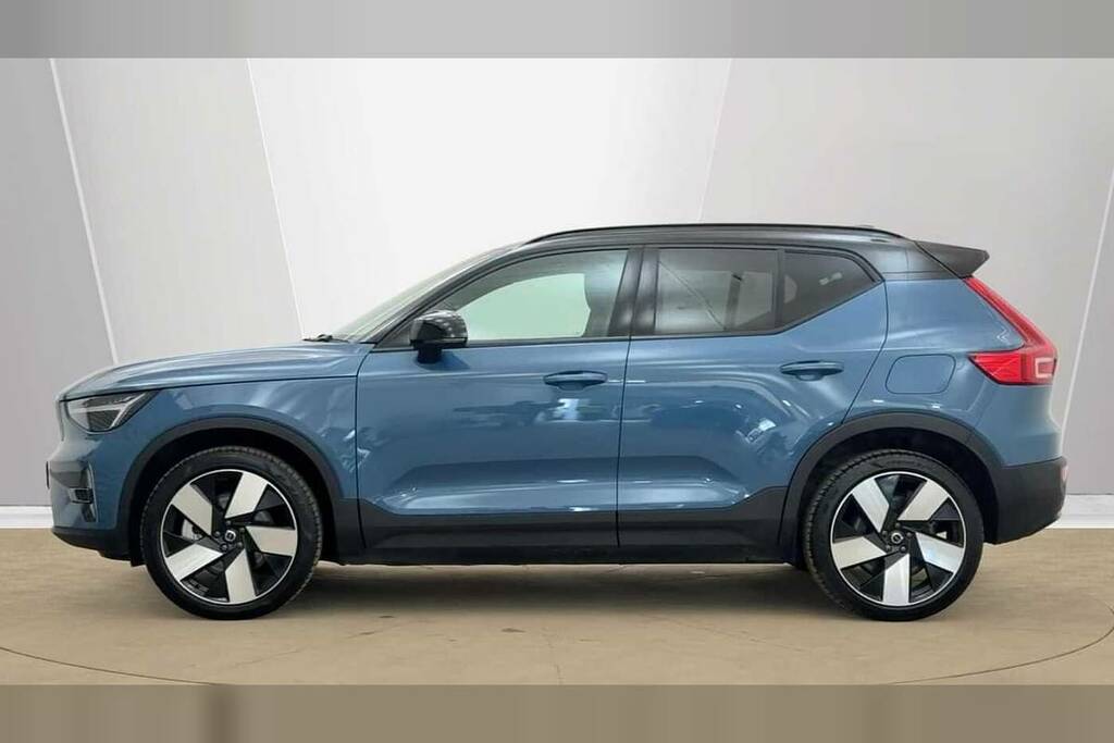 Volvo EX40 185Kw Extended Range Plus 78Kwh Blue #6