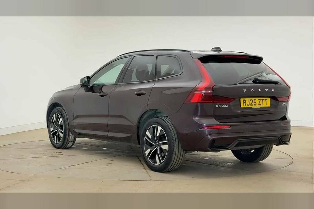 Volvo XC60 2.0 B5p Plus Dark Awd Geartronic RJ25ZTT Red #3