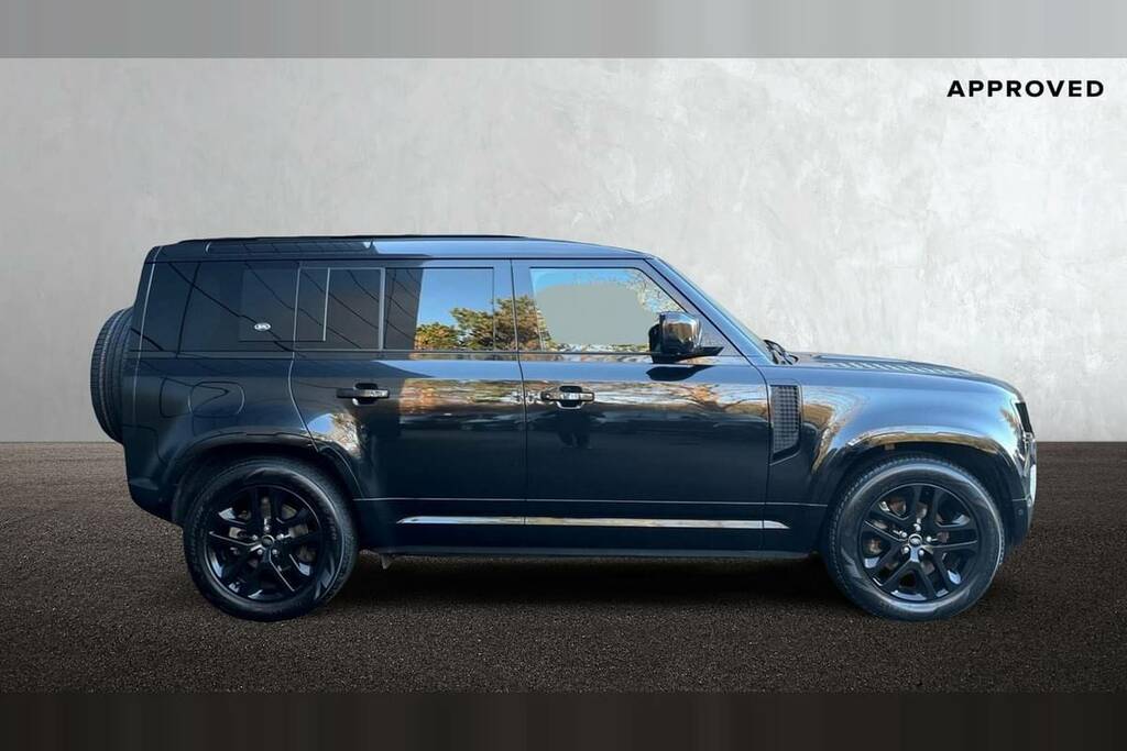 Land Rover Defender 110 3.0 D250 Xs Edition 110 BT72LVX Black #5