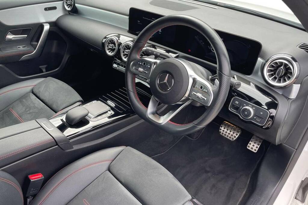 Mercedes-Benz A Class A200d Amg Line Premium White #4