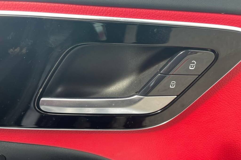 Mercedes-Benz C Class C300e Amg Line 9G-tronic FX23OTC Black #6