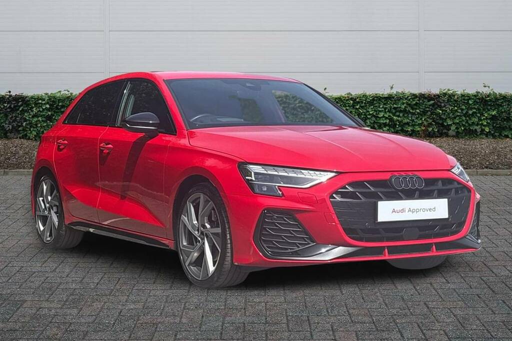 Audi A3 35 Tfsi Black Edition Red