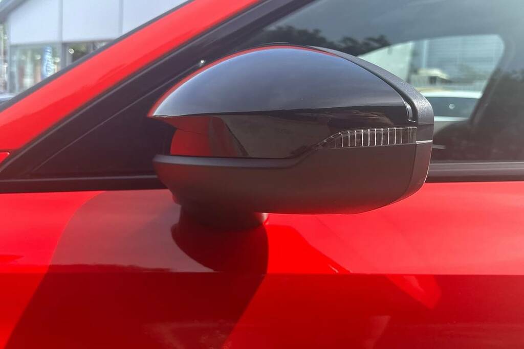 Audi A3 35 Tfsi Black Edition FP74GZV Red #6