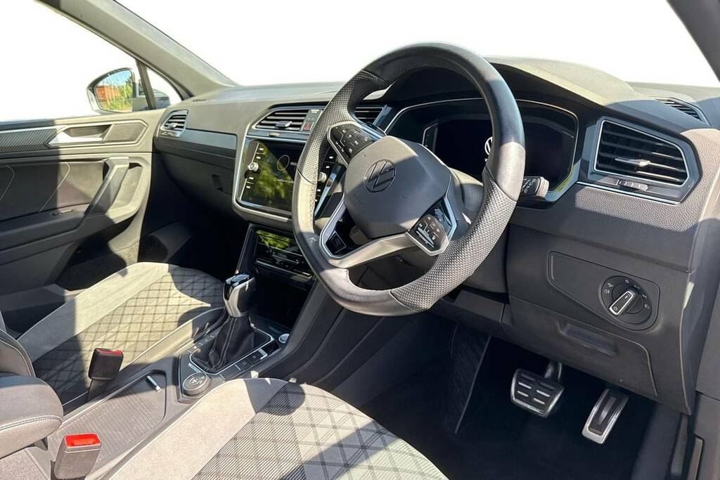 Volkswagen Tiguan 2.0 Tsi 4Motion R-line Dsg FD23XZC White #3