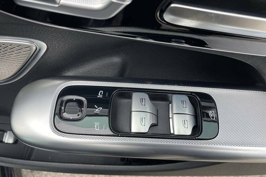 Mercedes-Benz EQE E53 4Matic 460Kw Night Ed 91Kwh 20 Black #5