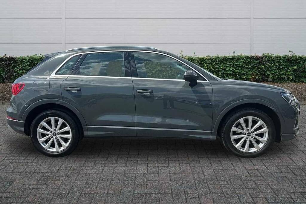 Audi Q3 35 Tfsi Sport BA72HSO Grey #4