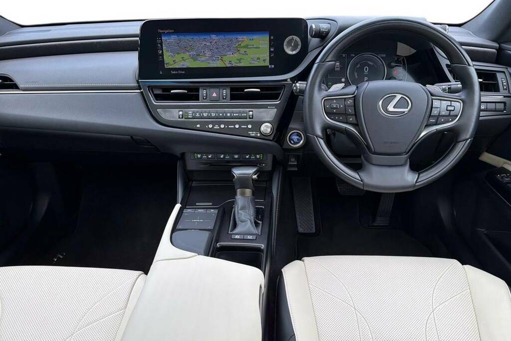 Lexus ES 300H 2.5 Premium Cvt Silver #6