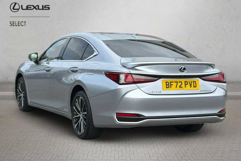 Lexus ES 300H 2.5 Premium Cvt Silver #4