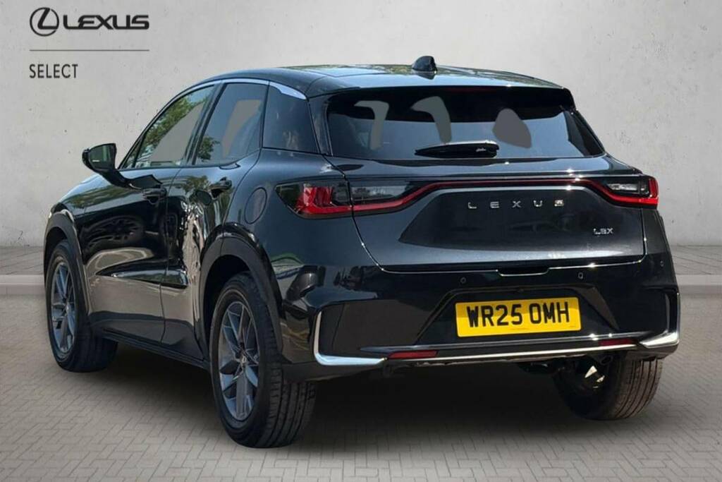 Lexus LBX 1.5 Premium E-cvt WR25OMH Black #4