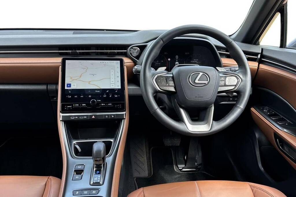 Lexus LBX 1.5 Takumi E-cvt VN74LWZ Black #6