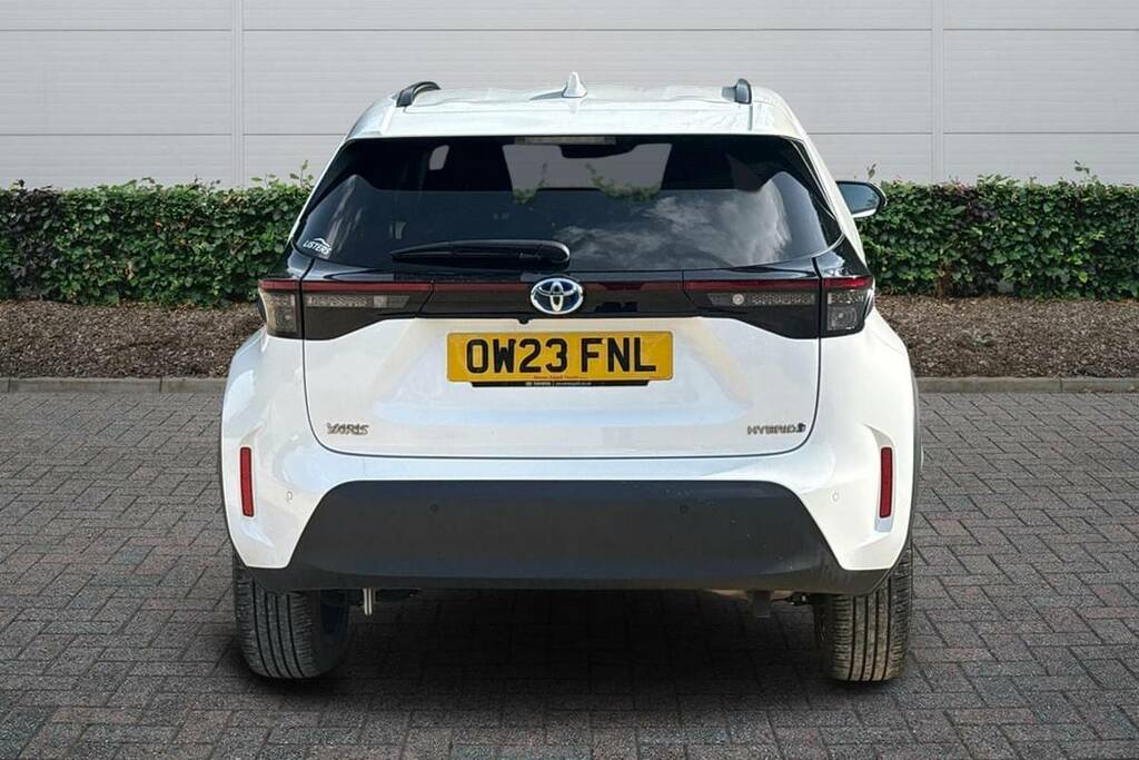 Toyota Yaris Cross 1.5 Hybrid Excel Cvt OW23FNL White #4