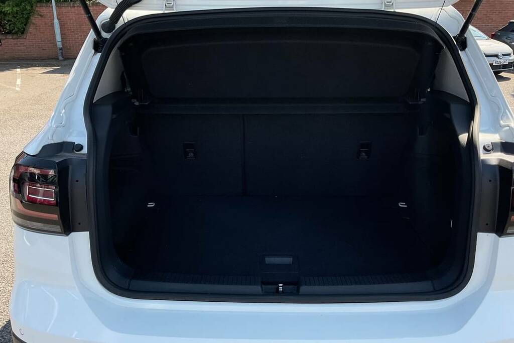 Volkswagen T-Cross 1.0 Tsi 110 Sel VN23EYF White #2