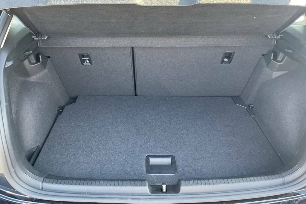 Volkswagen Polo 1.0 Tsi Life VU24OWK Black #2