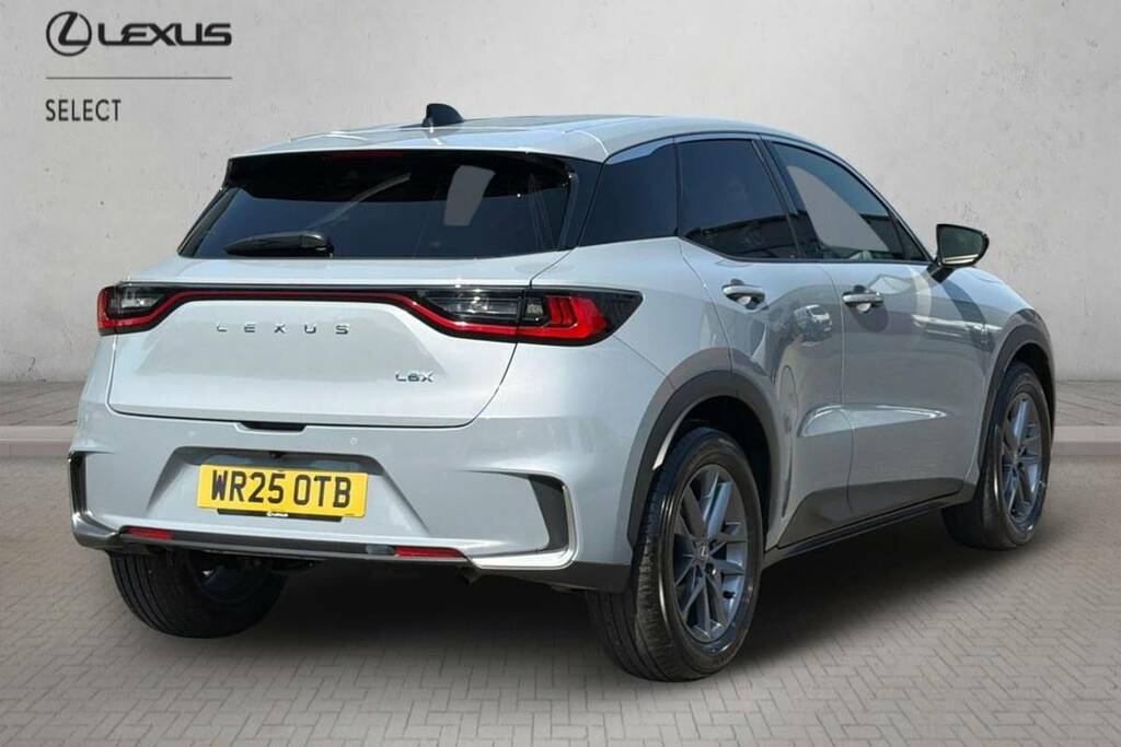 Lexus LBX 1.5 Premium E-cvt WR25OTB Grey #2