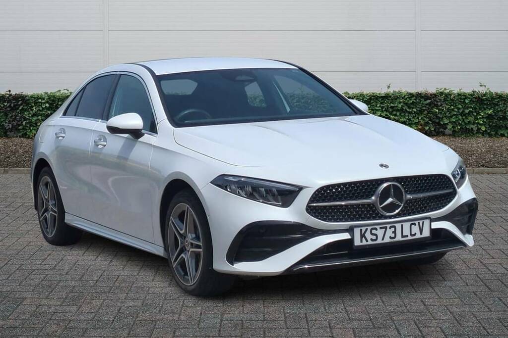 Mercedes-Benz A Class A250e Amg Line Premium White