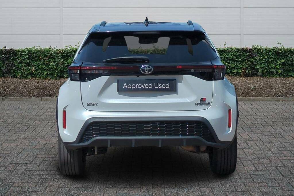 Toyota Yaris Cross 1.5 Hybrid Gr Sport Cvt CV74GWU White #5