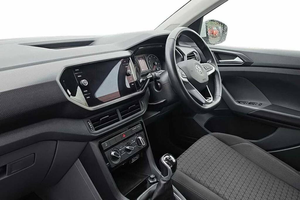 Volkswagen T-Cross 1.0 Tsi 115 Se VK20BHJ White #2