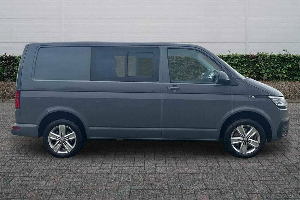 Volkswagen Transporter 2.0 Tdi 150 Highline Kombi Van CE74BKJ Grey #4