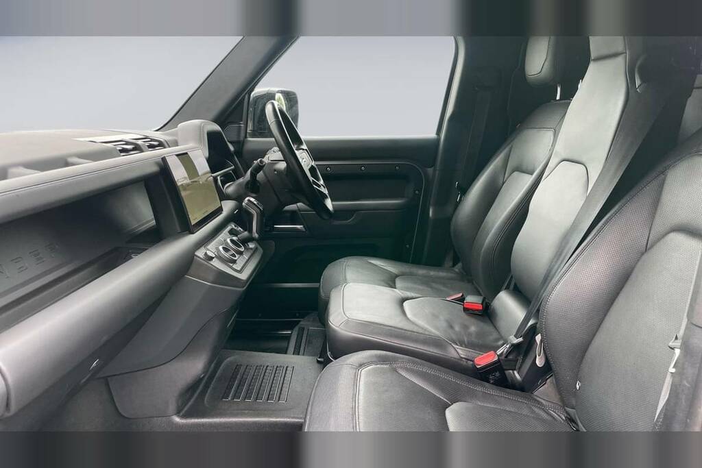 Land Rover Defender 110 3.0 D300 Hard Top X-dynamic Hse 3 Seat VF23KSJ Grey #4