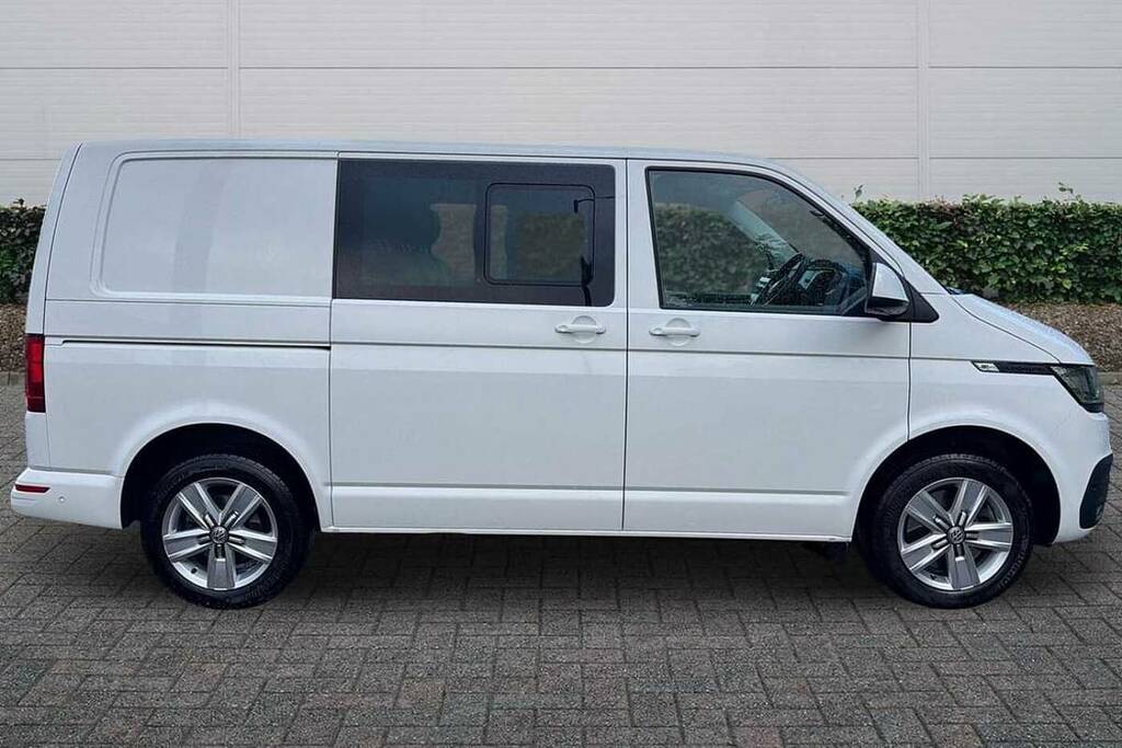 Volkswagen Transporter 2.0 Tdi 150 Highline Kombi Van WF74PNX White #4