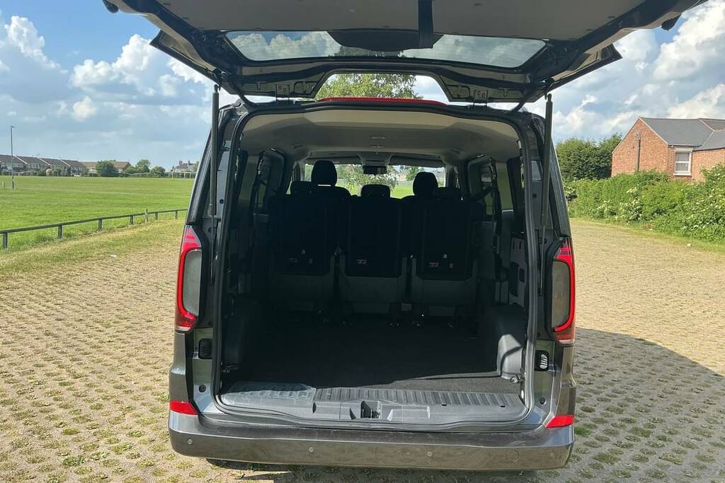 Volkswagen Transporter 2.0 Tdi 170 Commerce Pro Kombi Van BT26RVU #2