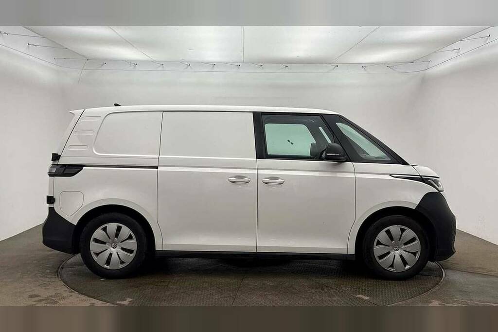 Volkswagen ID.Buzz 150Kw Commerce Plus 77Kwh White #4