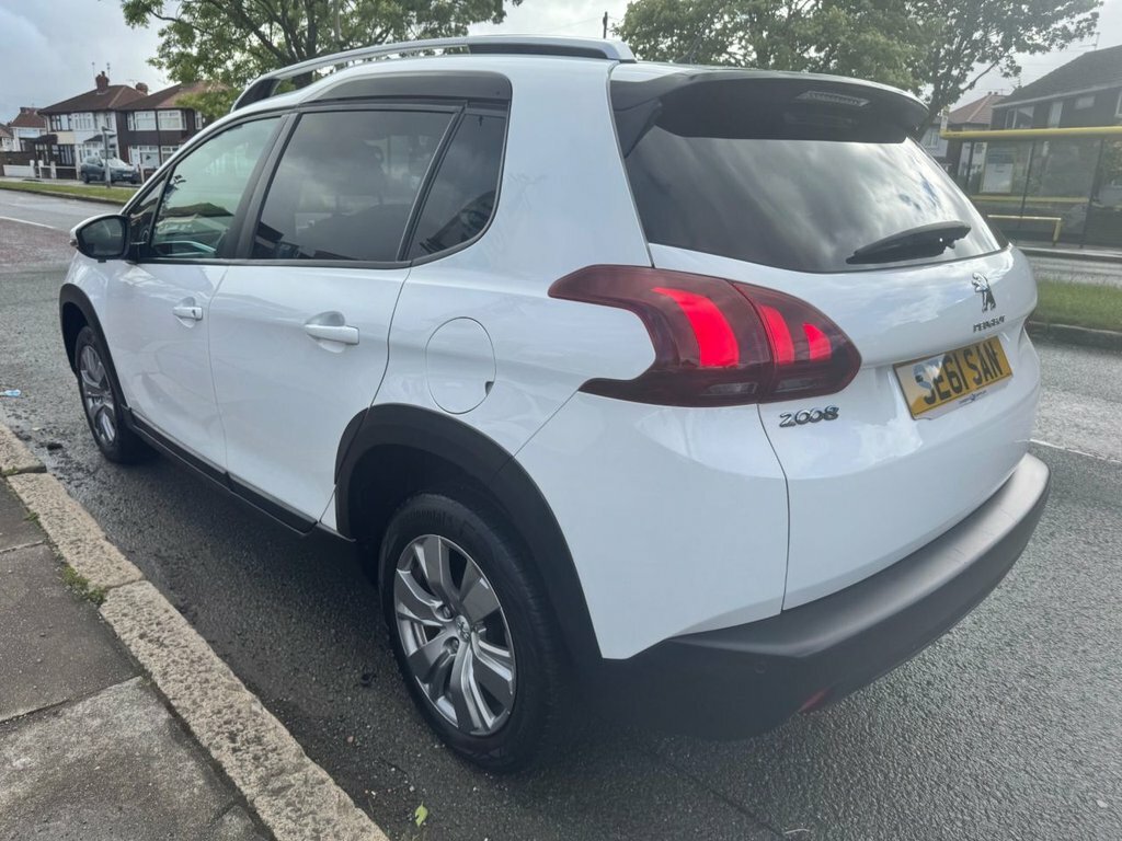 Peugeot 2008 1.2L Signature SE61SAN White #5