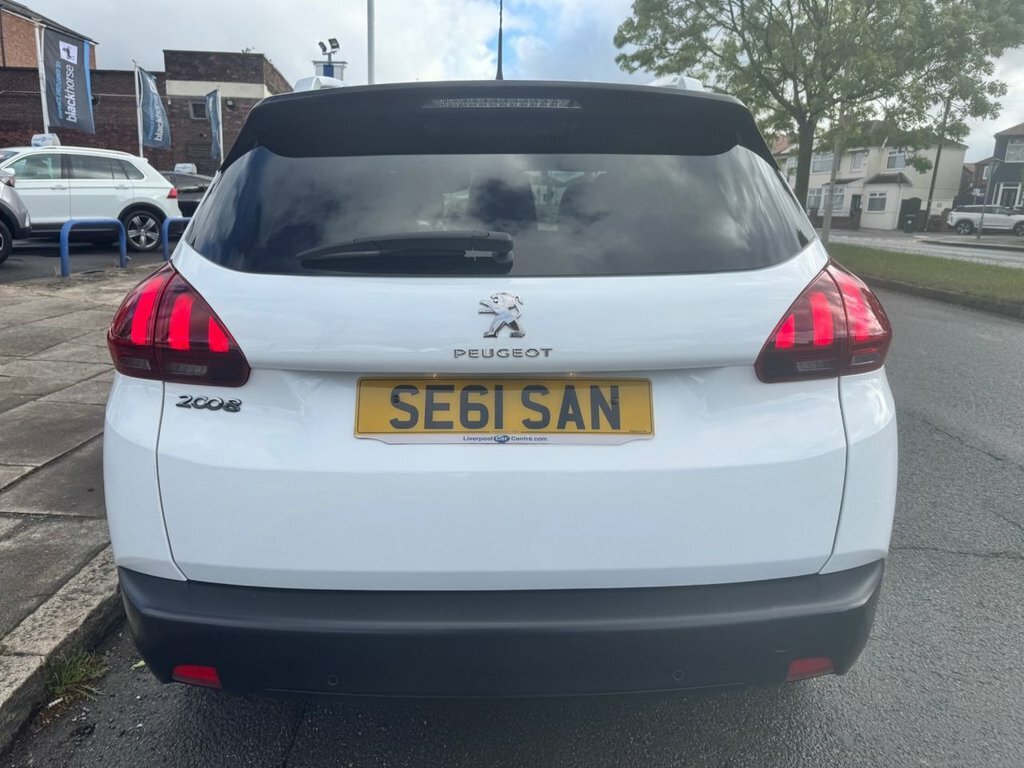 Peugeot 2008 1.2L Signature SE61SAN White #6