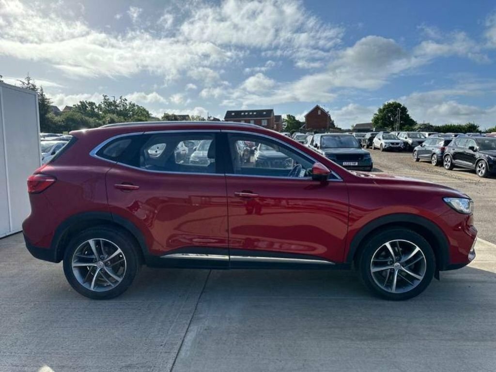 MG HS 1.5L Excite VU23UHT Red #3