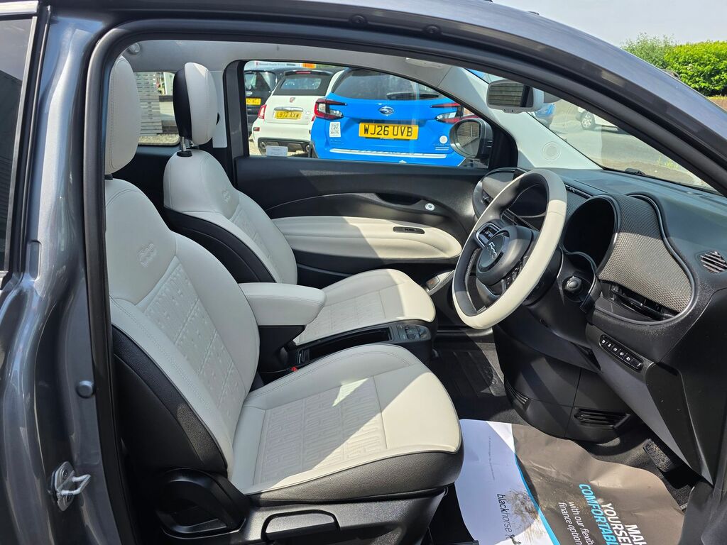 Fiat 500E C 42Kwh La Prima Convertible 118 Grey #4
