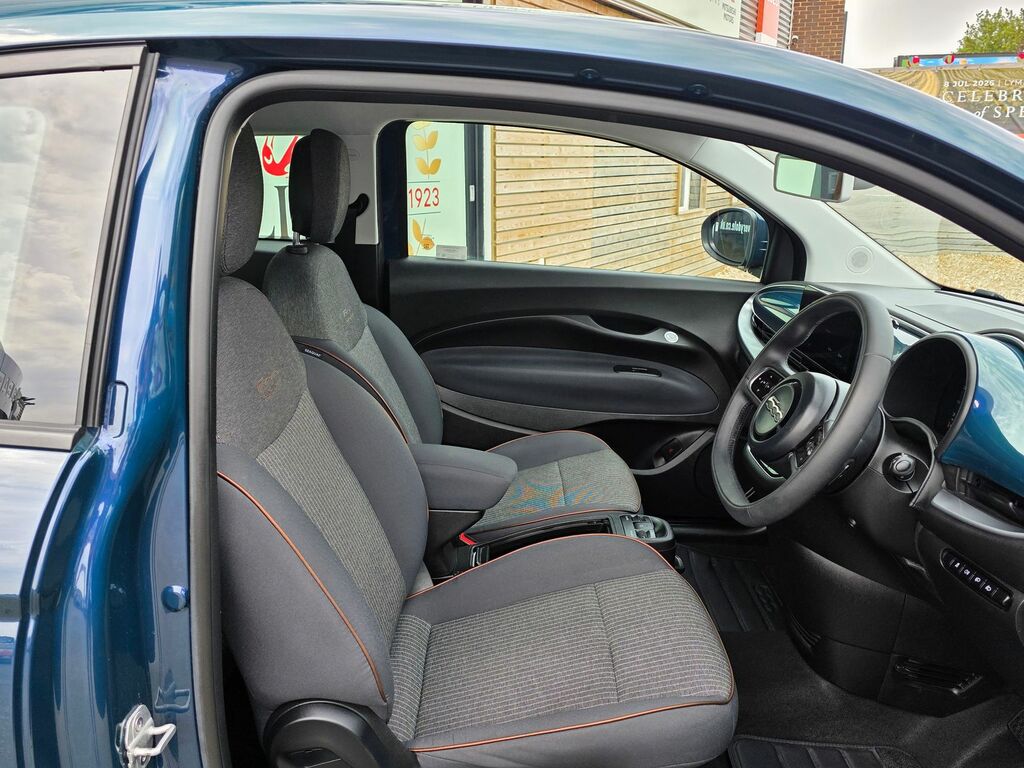 Fiat 500E 42Kwh Icon Hatchback 118 Ps Green #5