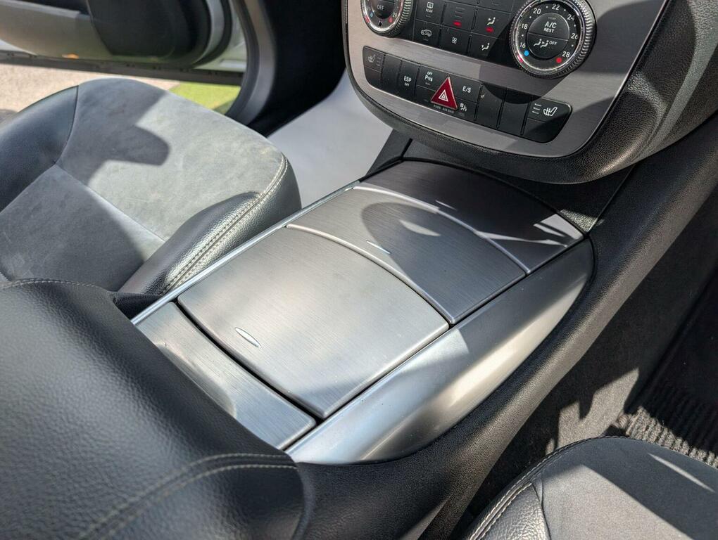 Mercedes-Benz R Class Cdi 4Matic Black #64