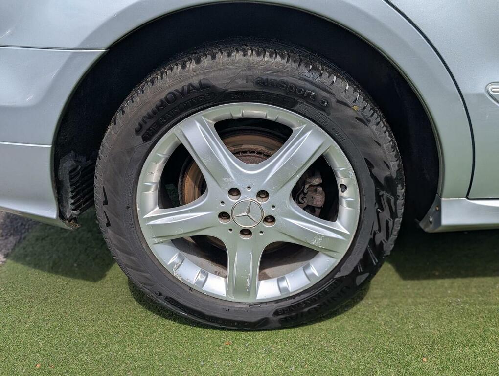 Mercedes-Benz R Class Cdi 4Matic Black #36