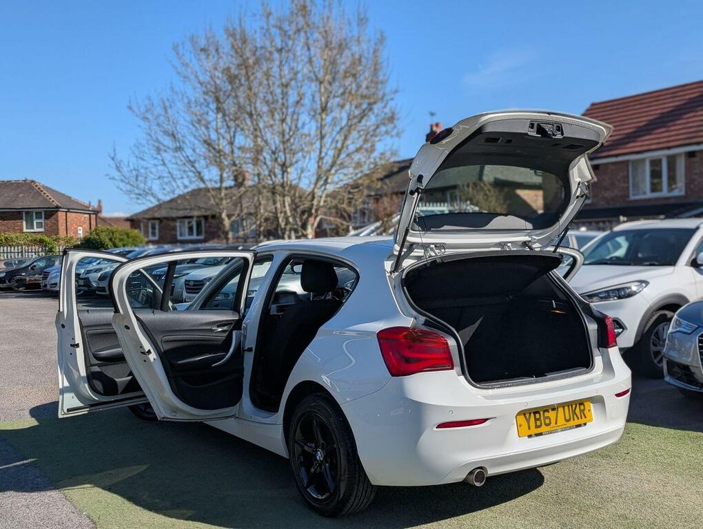 BMW 1 Series Hatchback 1.5 116D Se Business Euro 6 Ss 2 YB67UKR White #3