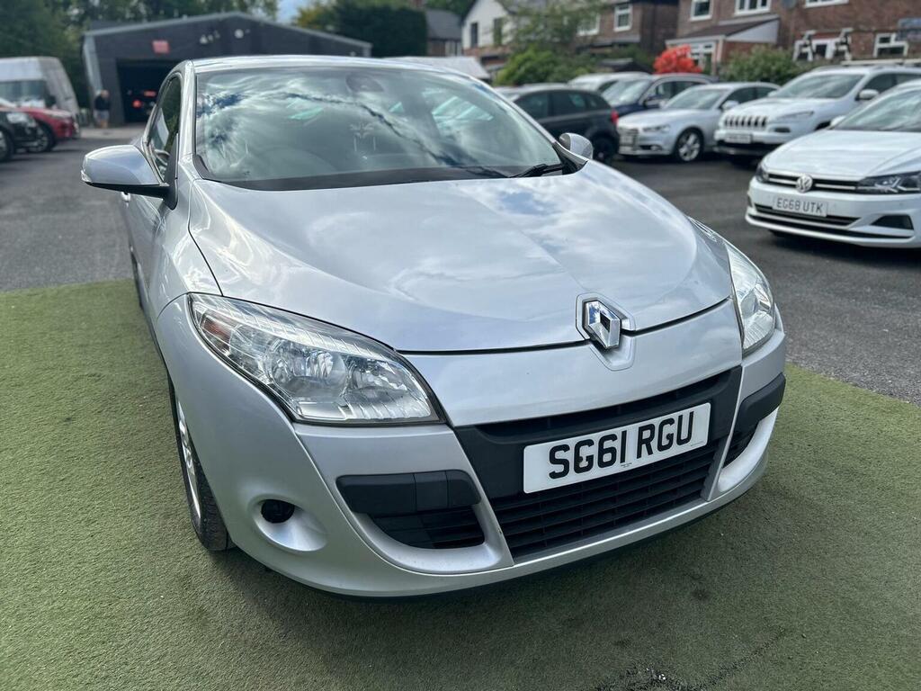 Renault Megane Coupe 1.6 16V Dynamique Tomtom Euro 5 201161 SG61RGU Silver #5