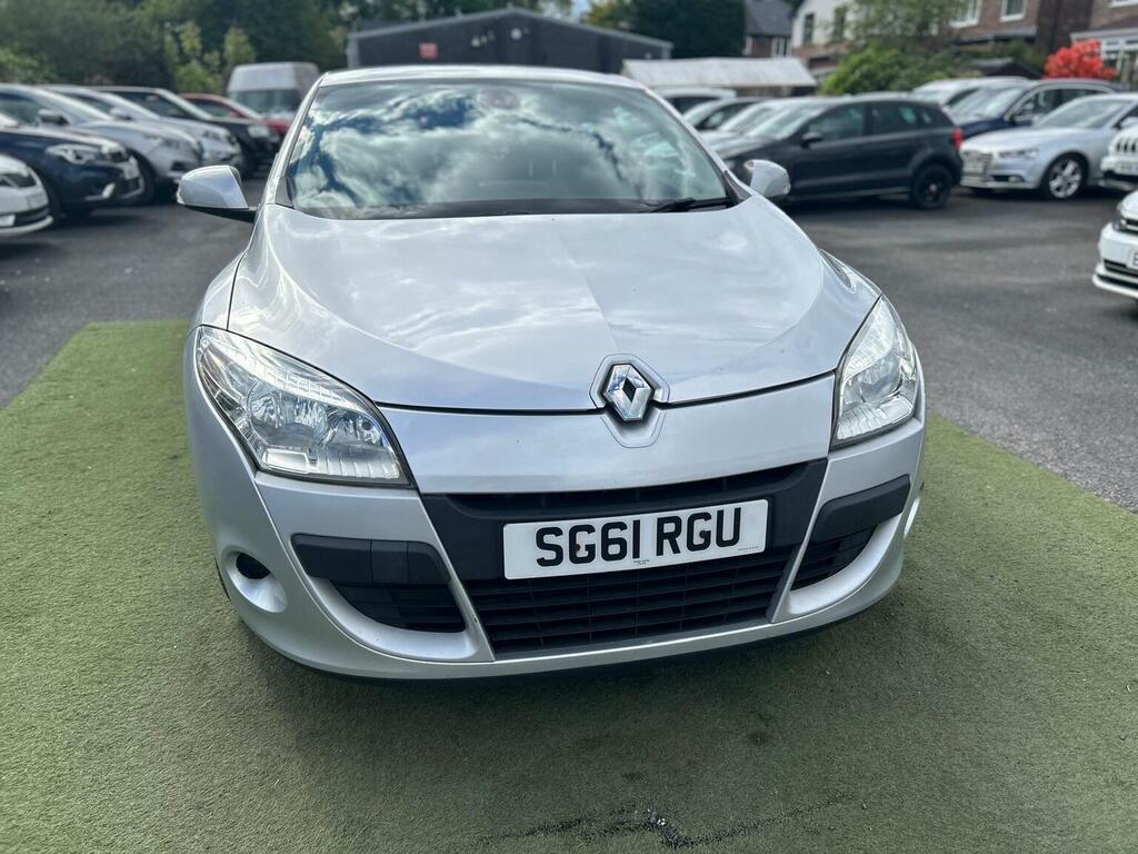 Renault Megane Coupe 1.6 16V Dynamique Tomtom Euro 5 201161 SG61RGU Silver #6