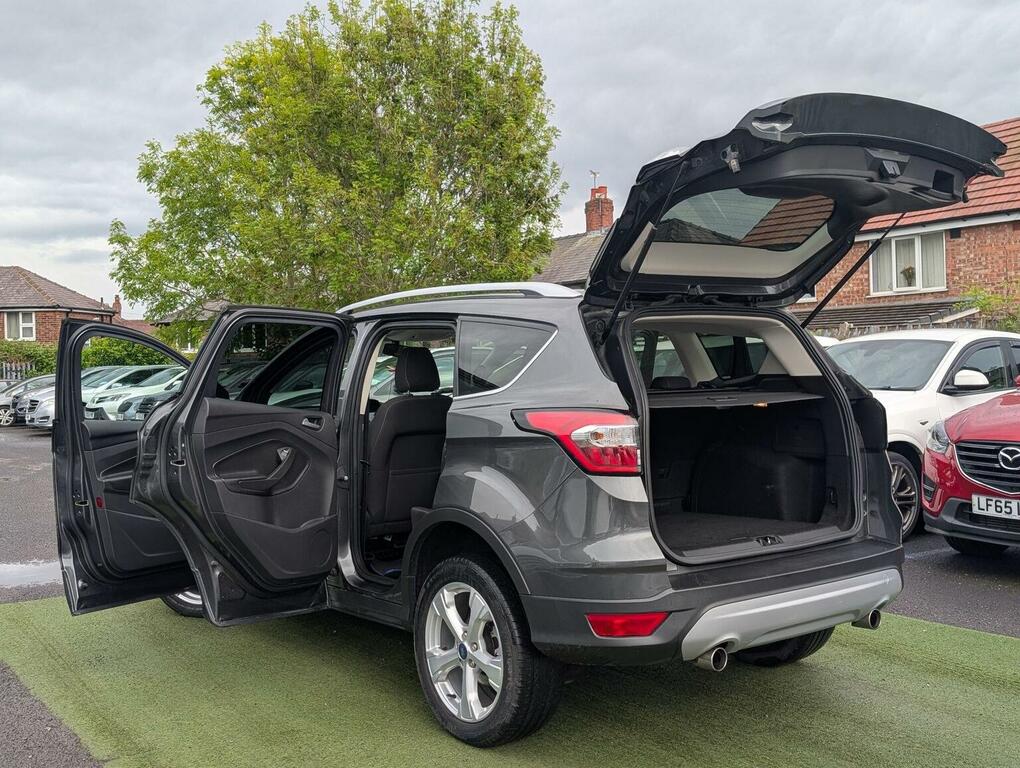 Ford Kuga Suv 1.5 Tdci Zetec Euro 6 Ss 201818 WT18LVP Grey #3