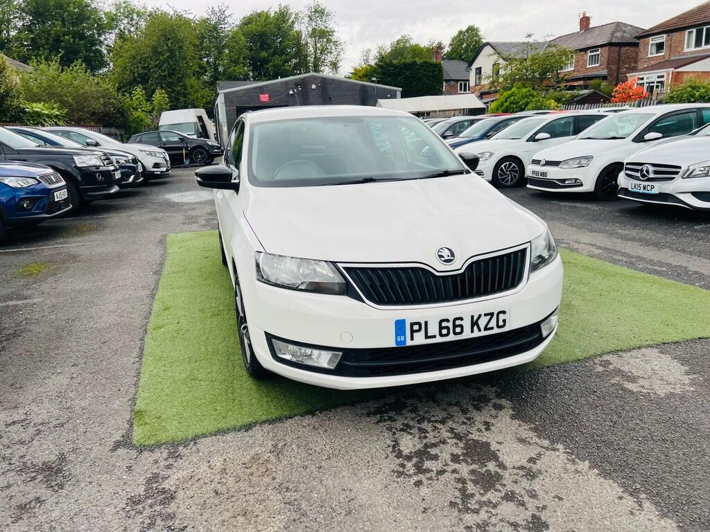 Skoda Rapid Hatchback 1.2 Tsi Sport Euro 6 Ss 201666 White #2